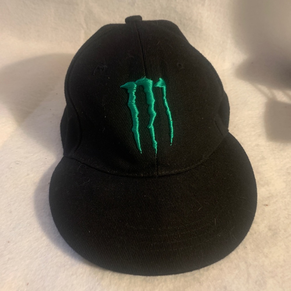 Monster Energy Drink Cap Fitted Stretch FlexFit Hat … Gem